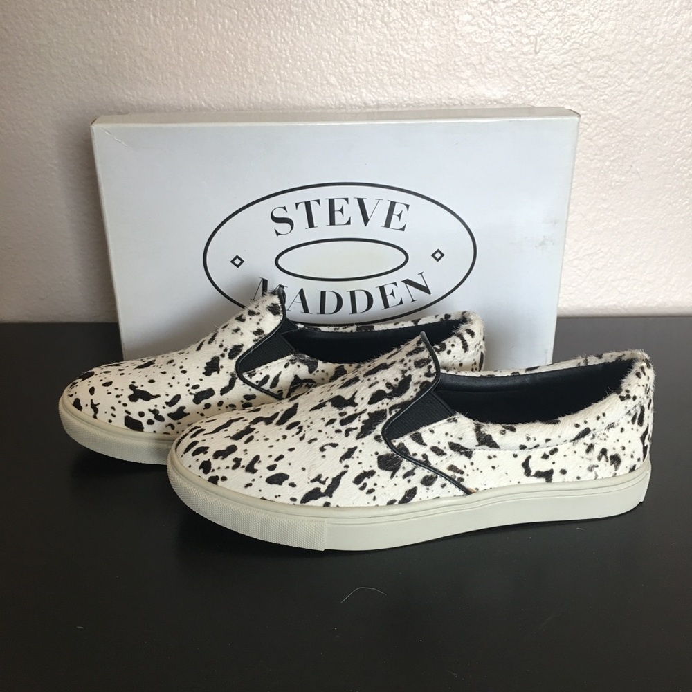 Steve Madden slip ons
